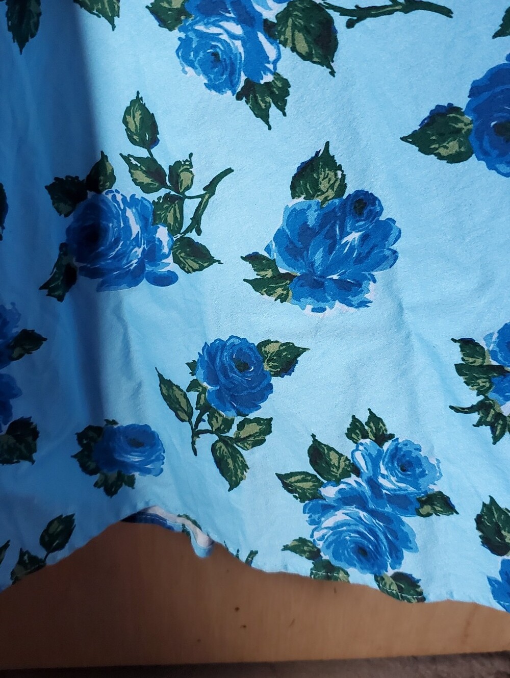 Vixen by Micheline Pitt Sweetheart Swing Dress in Blue Roses, Size 4X - Picture 11 of 12